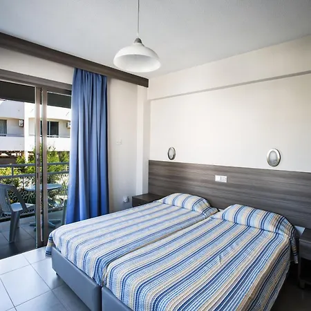 Appartement Mit Balkon Fuer 2 Personen Agia Napa